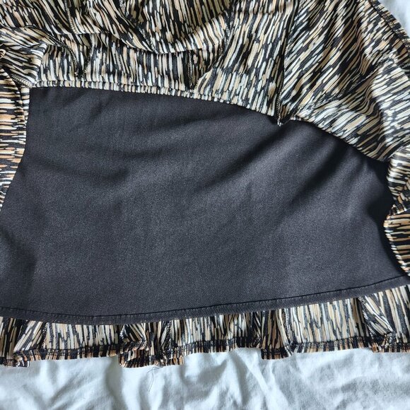 Tan Jay Skirt Women's Size Med. Long Flowy Elastic Waist Pull on Lined Skirt - Picture 3 of 7